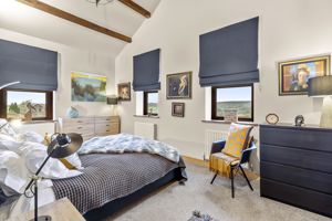 Photo 32- click for photo gallery